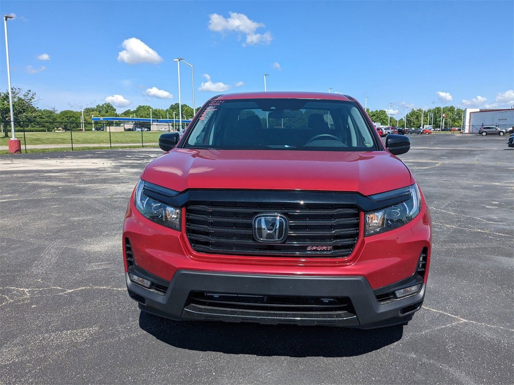 Used 2023 Honda Ridgeline Sport image 2