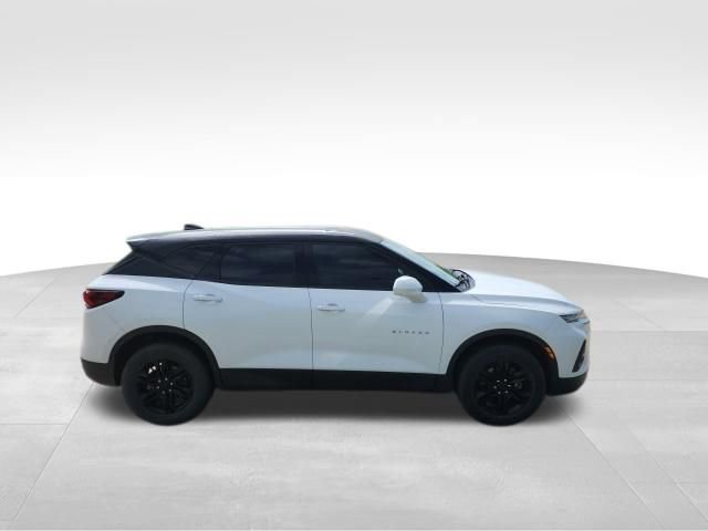 Used 2019 Chevrolet Blazer LT image 2