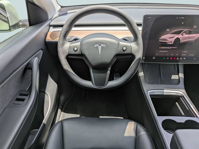 Used 2022 Tesla Model Y Performance AWD/4WD image 18