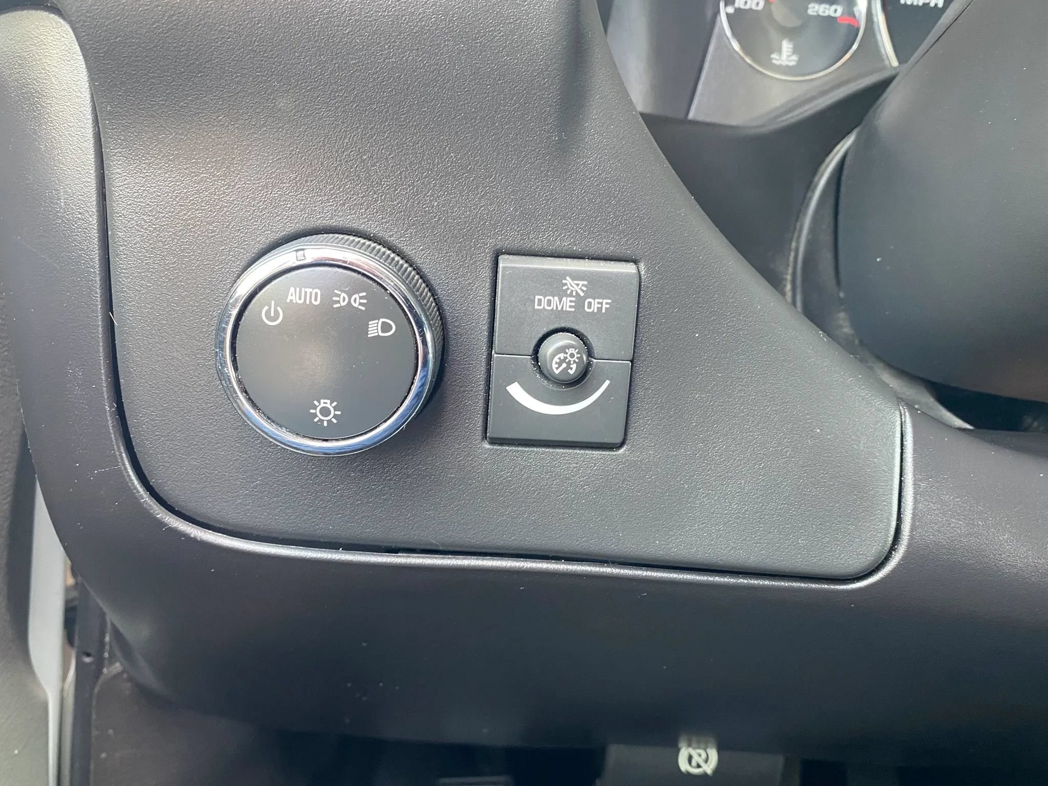 Used 2011 Chevrolet Express 2500 RWD image 14