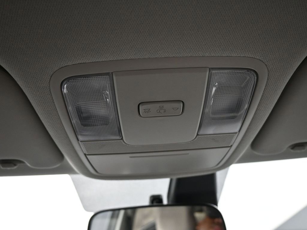 Certified 2025 Kia Soul LX w/ LX Technology Package image 17