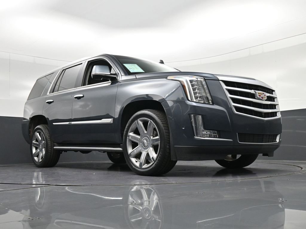Used 2019 Cadillac Escalade Luxury RWD image 34