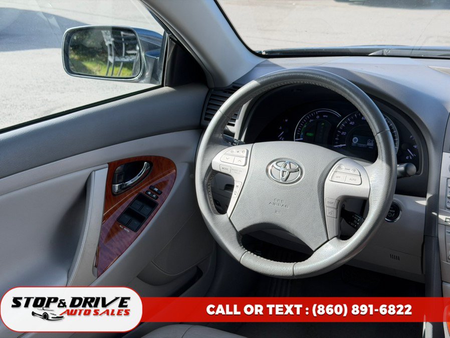 Used 2011 Toyota Camry Hybrid w/ Leather Pkg FWD image 12