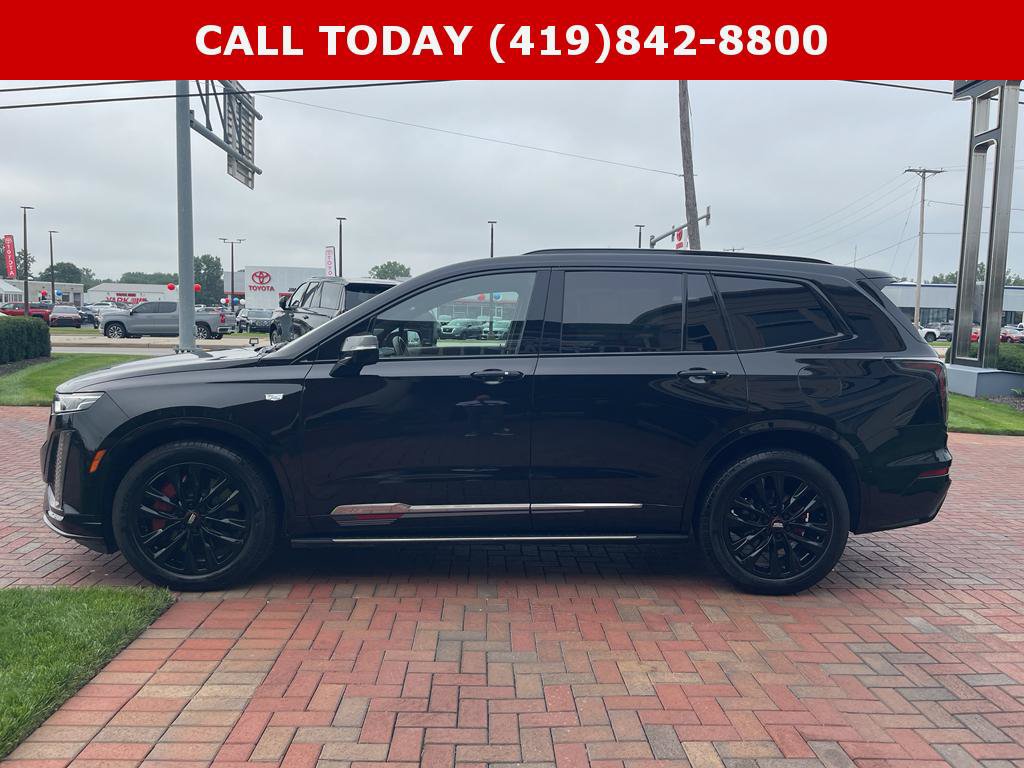 Used 2025 Cadillac XT6 Sport w/ Platinum Package AWD/4WD image 12