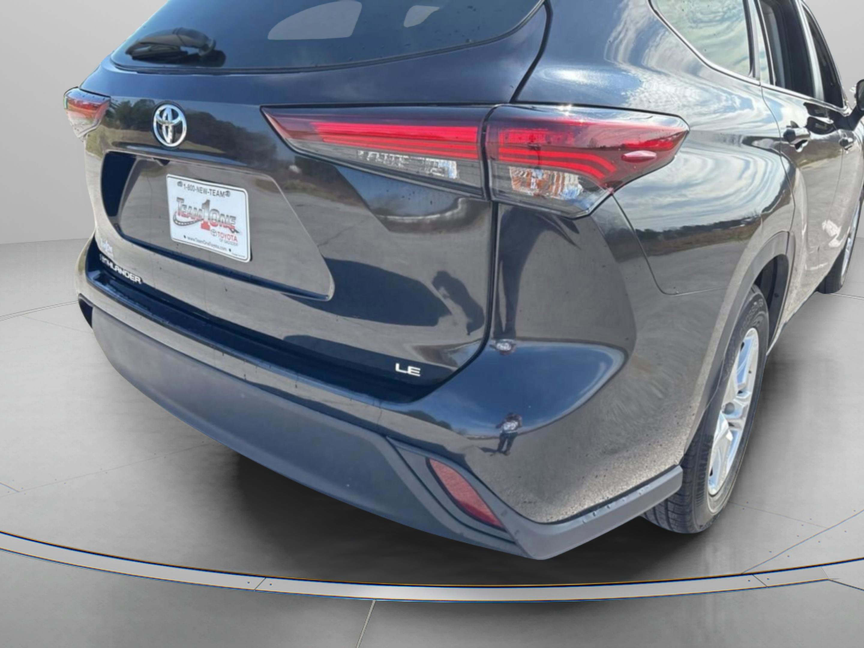 Certified 2024 Toyota Highlander LE image 13