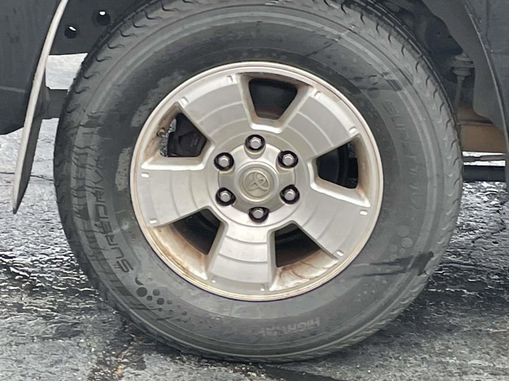 Used 2008 Toyota 4Runner SR5 image 12