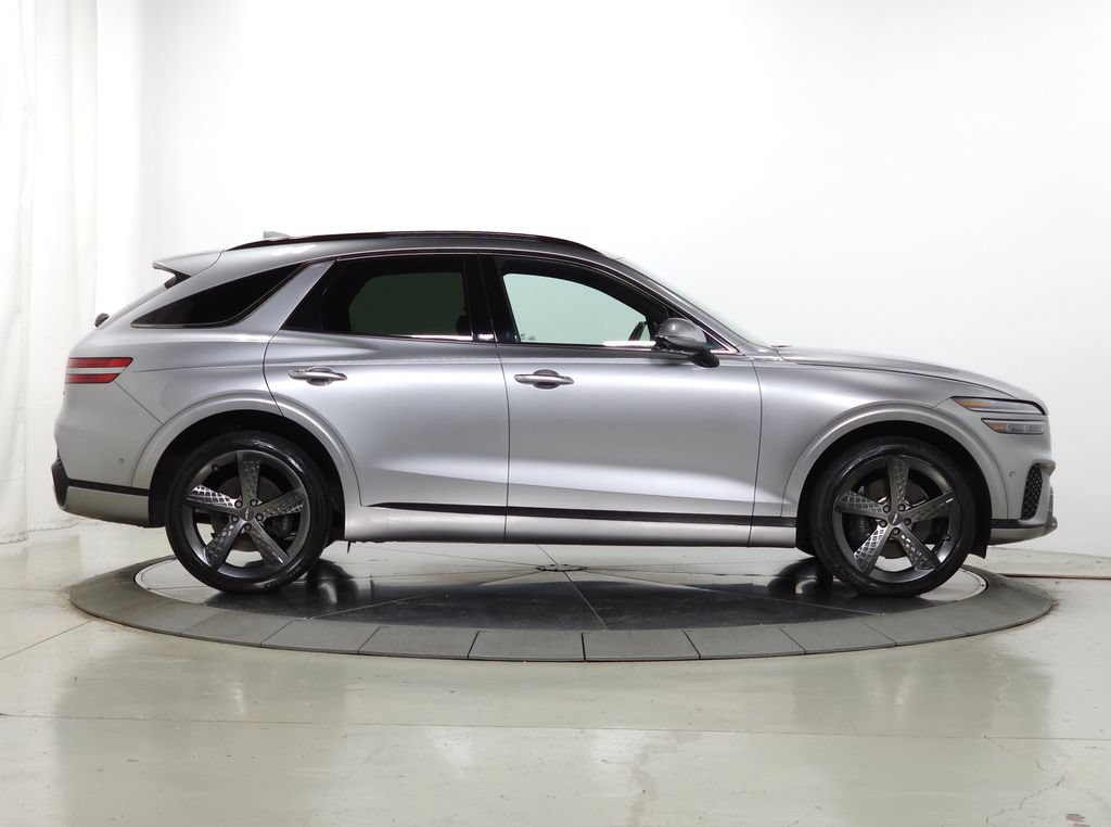 Used 2024 Genesis GV70 2.5T w/ Sport Prestige Package AWD/4WD image 13
