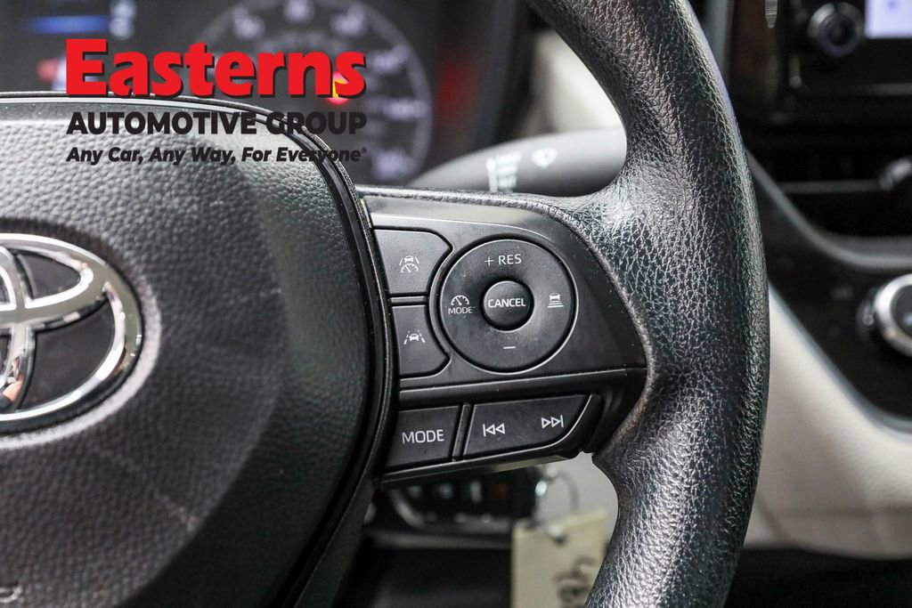 Used 2024 Toyota Corolla LE image 16