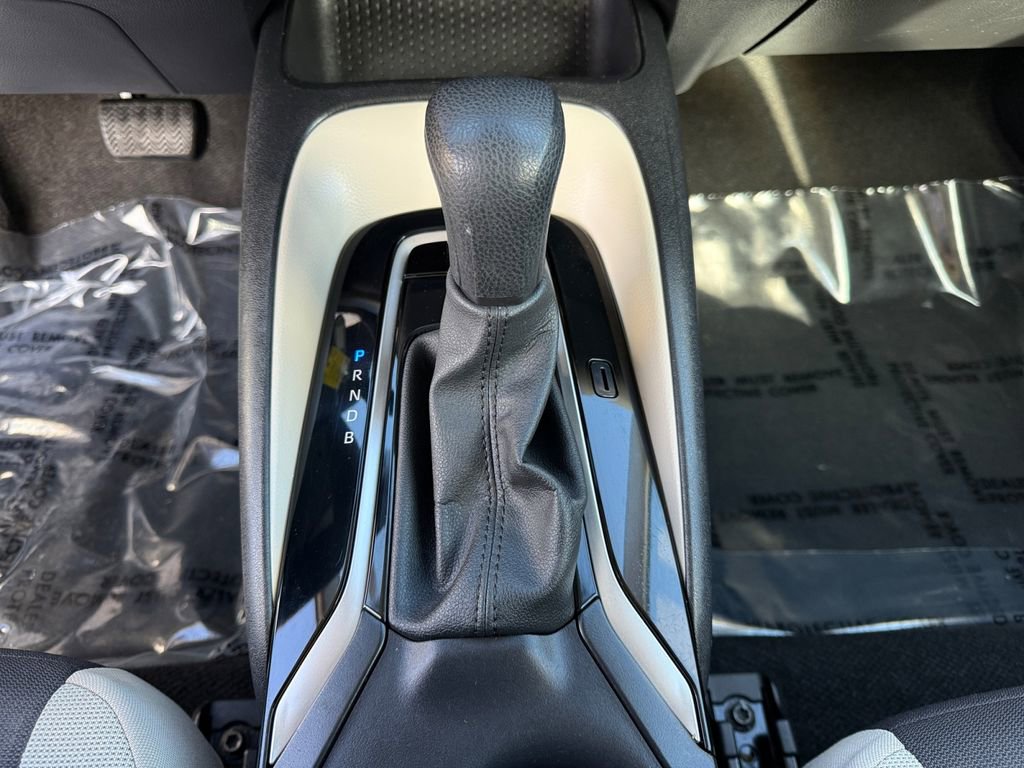 Used 2024 Toyota Corolla LE image 19