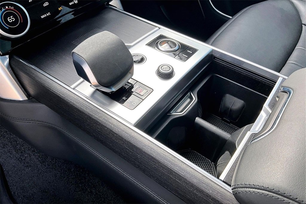 Used 2023 Land Rover Range Rover First Edition image 14