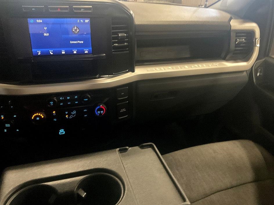Used 2024 Ford F250 XL w/ STX Appearance Package image 5
