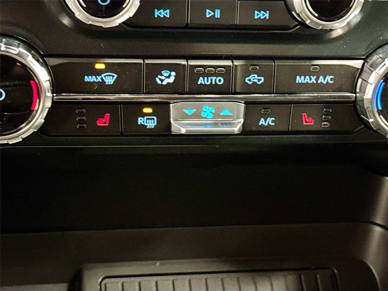 New 2026 Ford F150 XLT w/ Equipment Group 302A MID AWD/4WD image 19