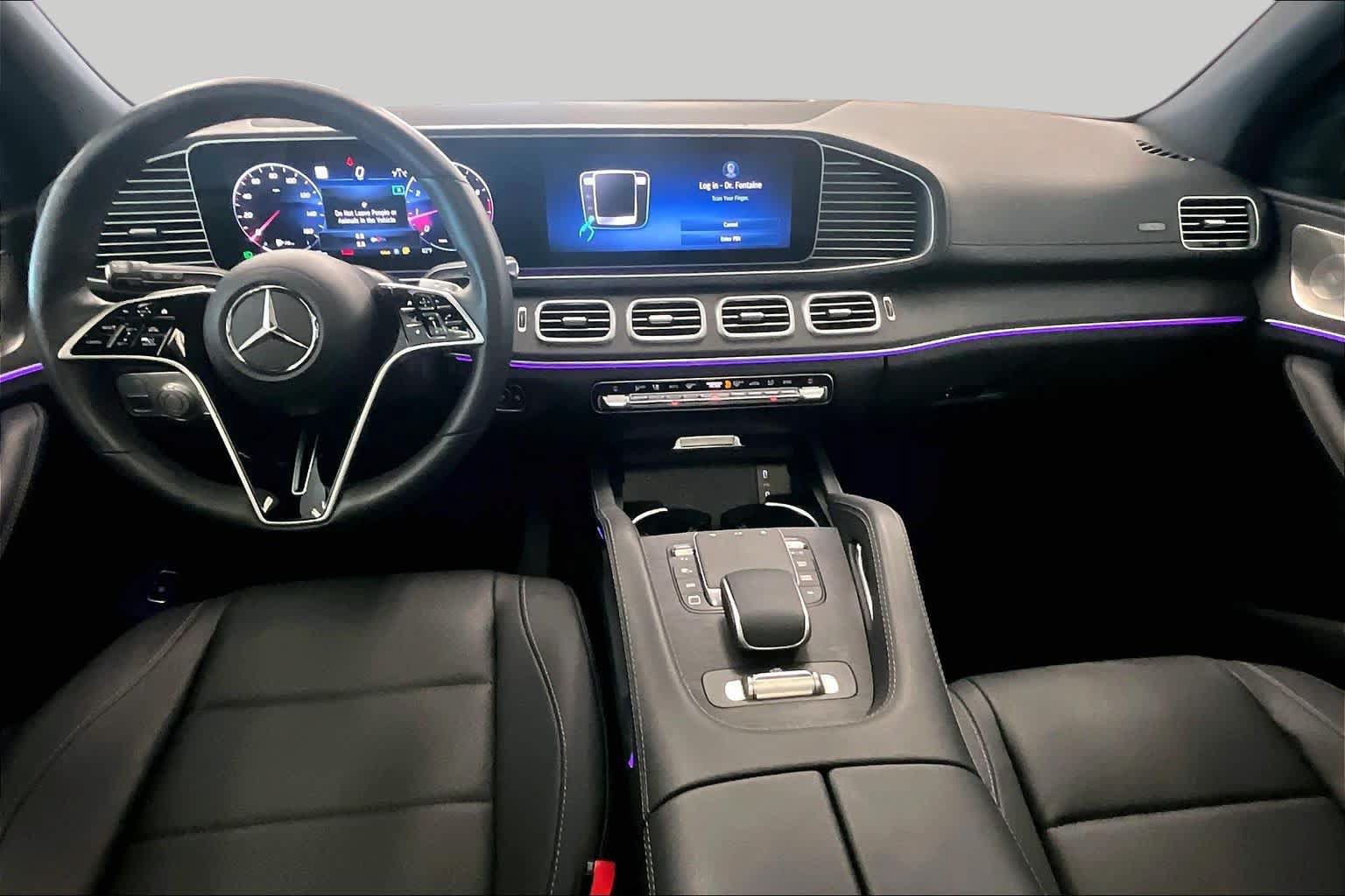 Used 2025 Mercedes-Benz GLS 450 4MATIC image 14