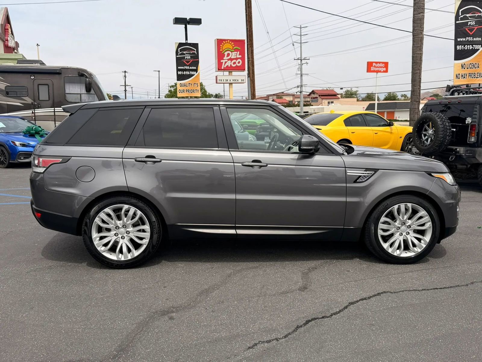 Used 2016 Land Rover Range Rover Sport HSE AWD/4WD image 8