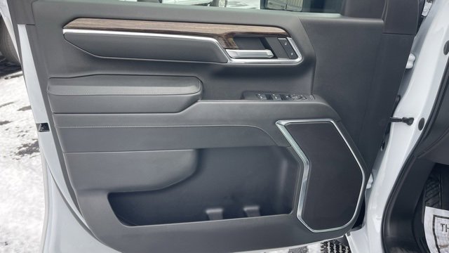 Used 2024 GMC Sierra 2500 SLE w/ SLE Convenience Package image 12