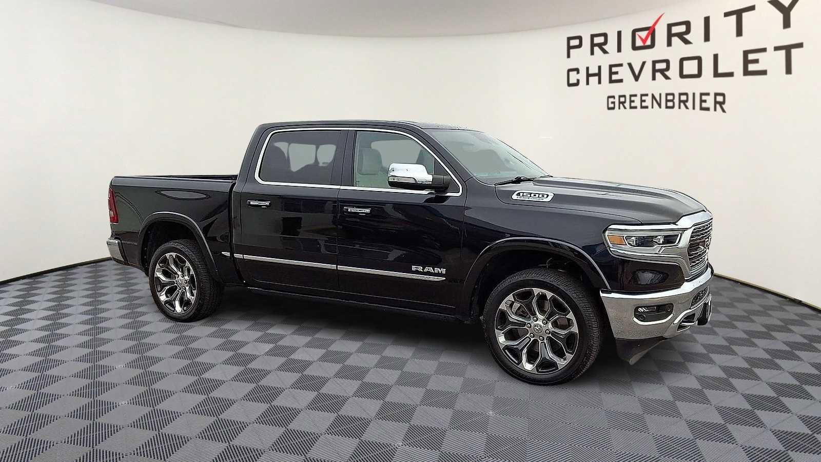 Used 2021 RAM 1500 Limited image 2
