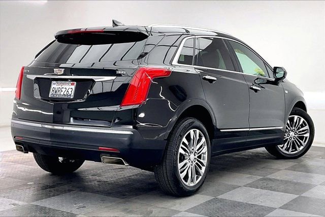 Used 2017 Cadillac XT5 Premium Luxury w/ Driver Assist Package image 12