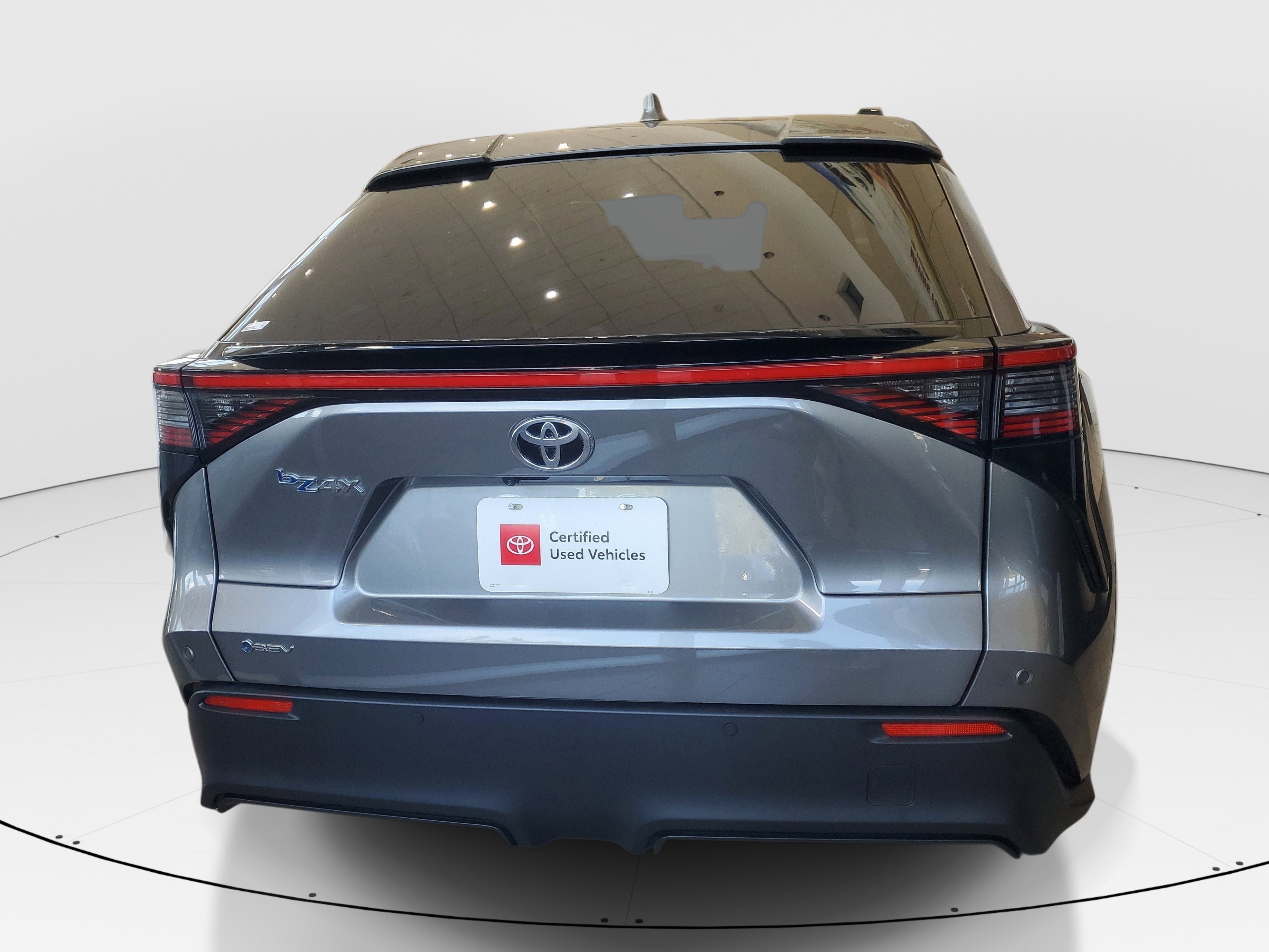 Certified 2024 Toyota bZ4X FWD image 3