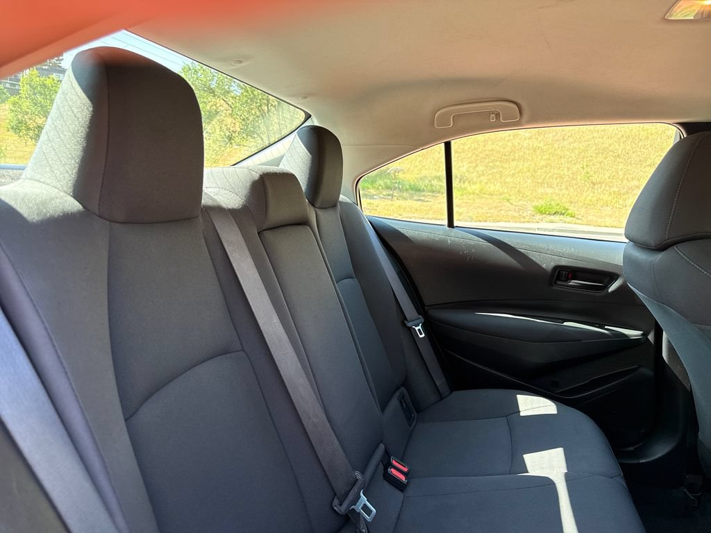 Used 2022 Toyota Corolla LE FWD image 24