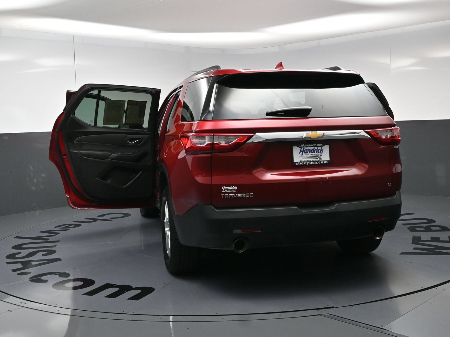 Used 2021 Chevrolet Traverse LT FWD image 27
