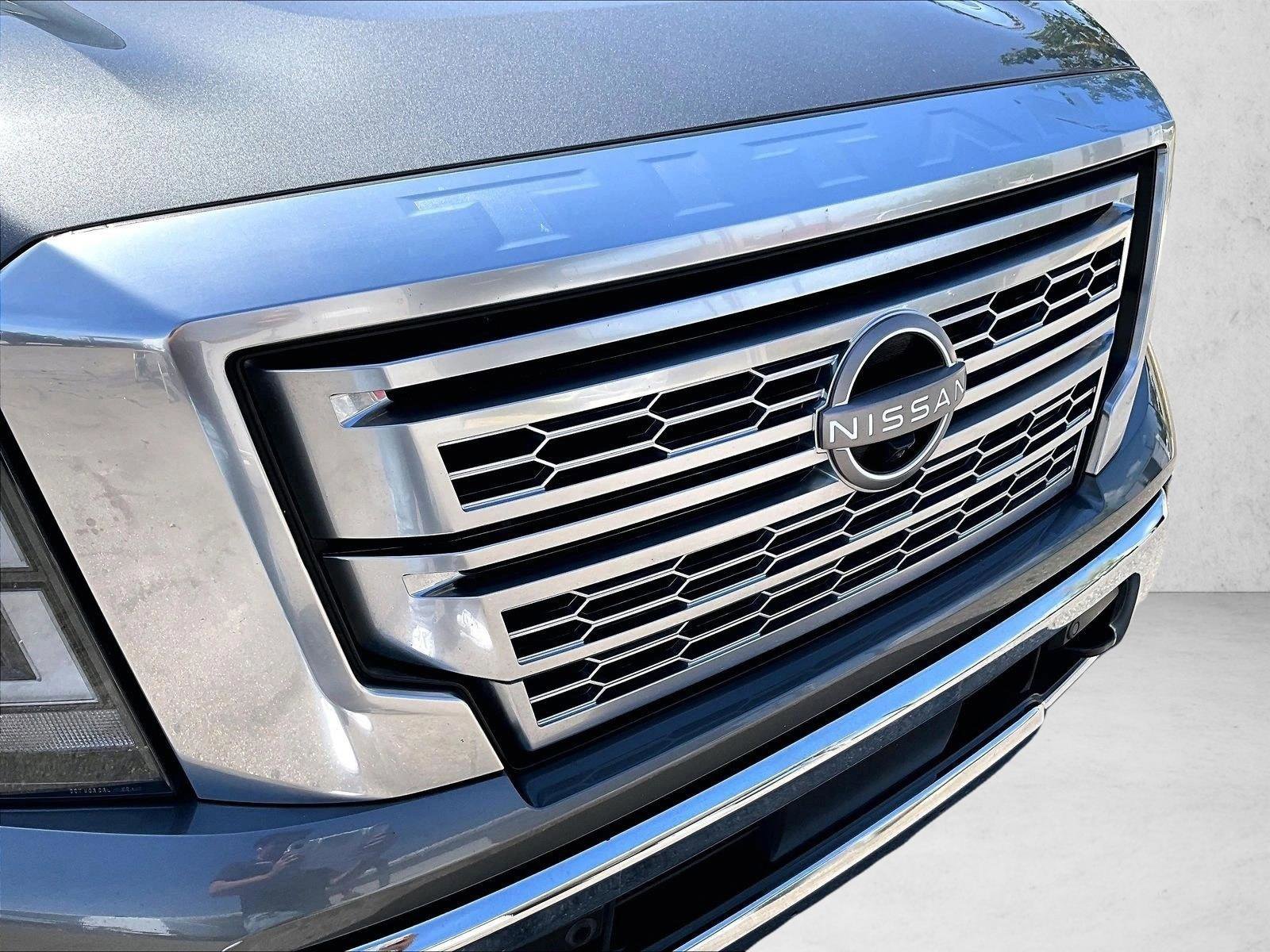 Used 2023 Nissan Titan Platinum Reserve w/ Moonroof Package RWD image 27