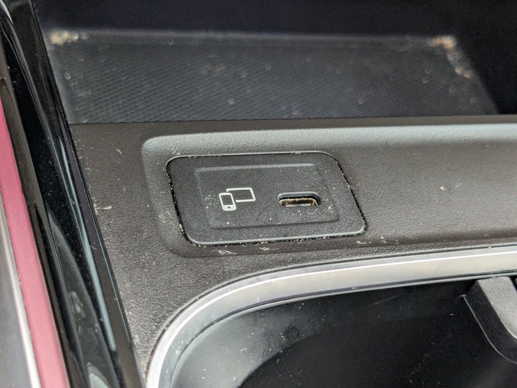 Certified 2023 Mercedes-Benz GLB 250 image 9