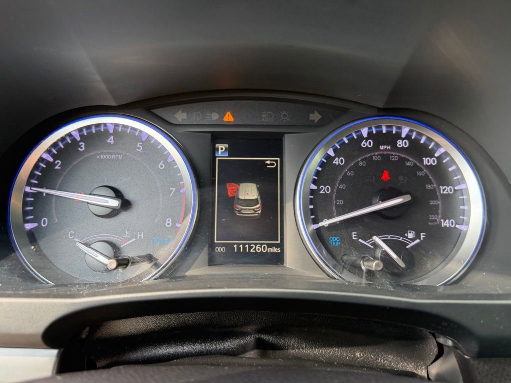 Used 2019 Toyota Highlander XLE image 24