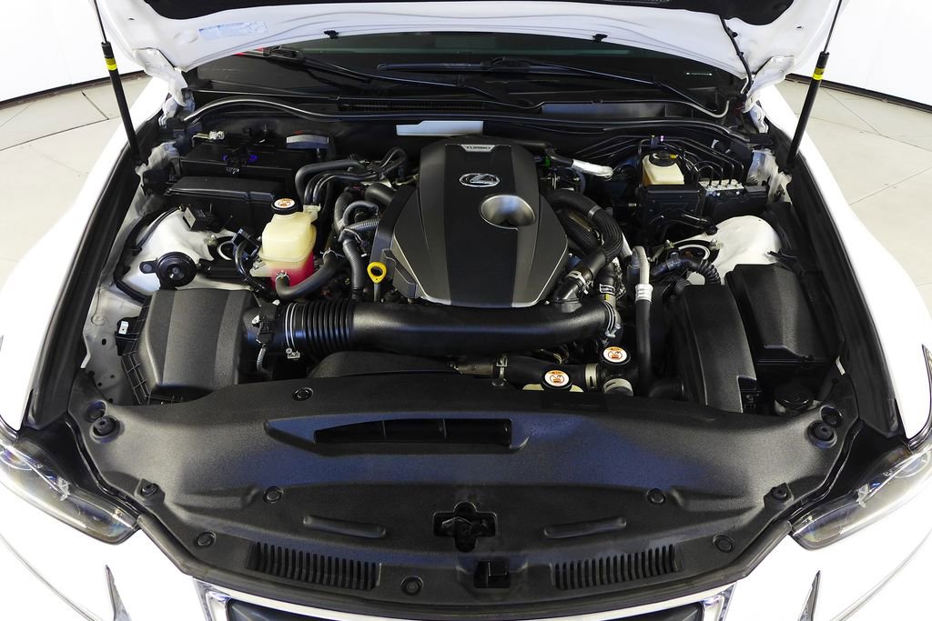 Used 2018 Lexus IS 300 RWD image 6