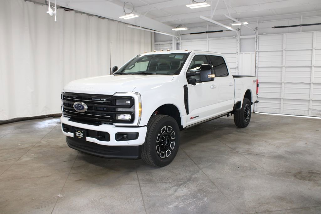New 2026 Ford F250 Platinum image 3