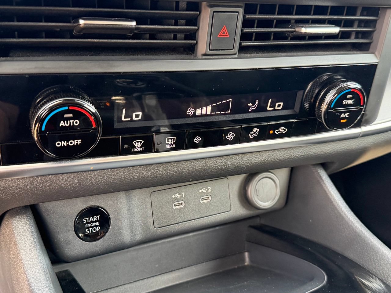 Certified 2025 Nissan Rogue SV AWD/4WD image 21