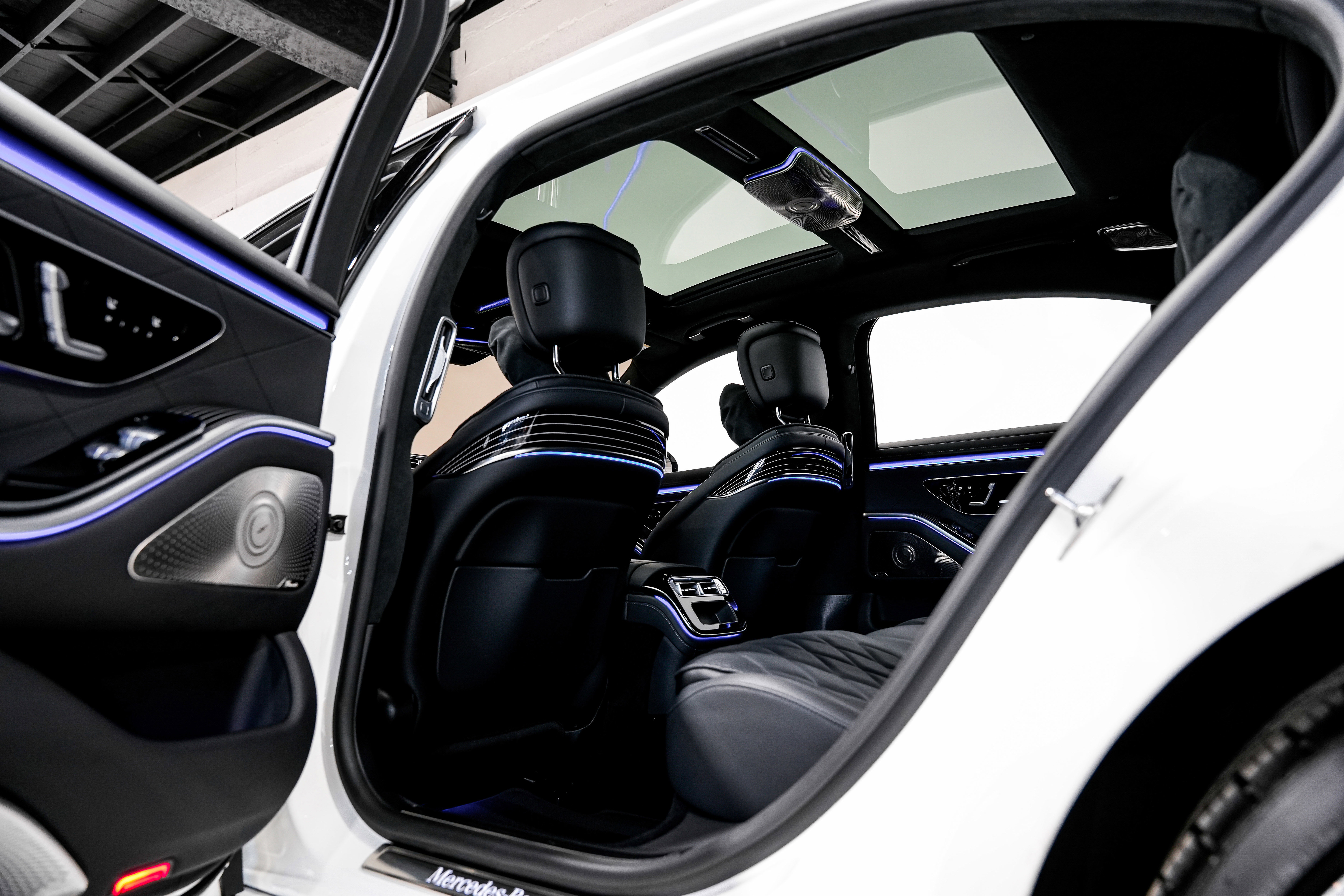 Used 2023 Mercedes-Benz S 580 4MATIC Sedan image 32