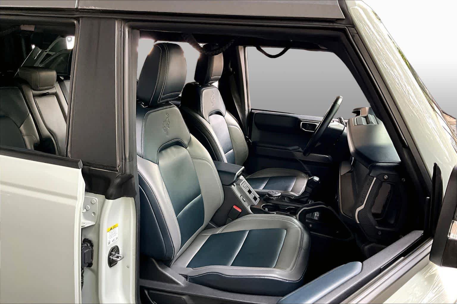 Used 2021 Ford Bronco First Edition AWD/4WD image 8