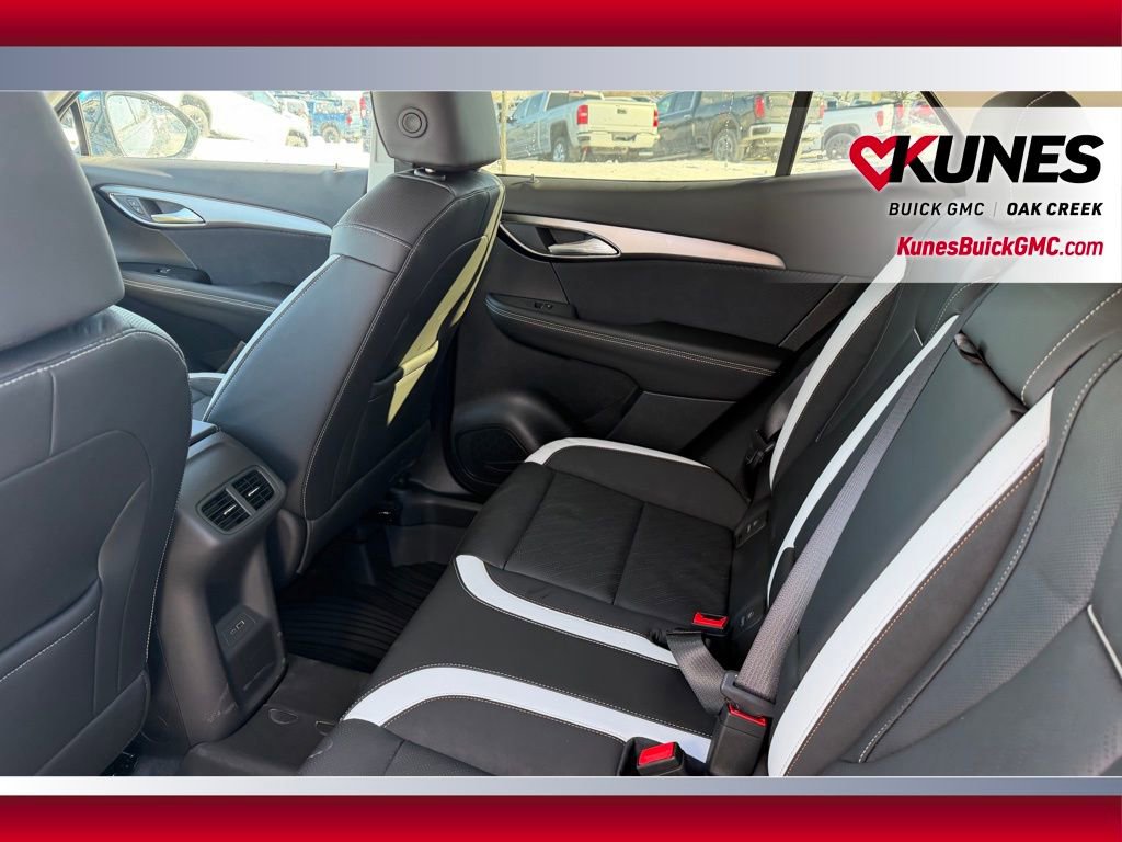 New 2026 Buick Envision Sport Touring image 7