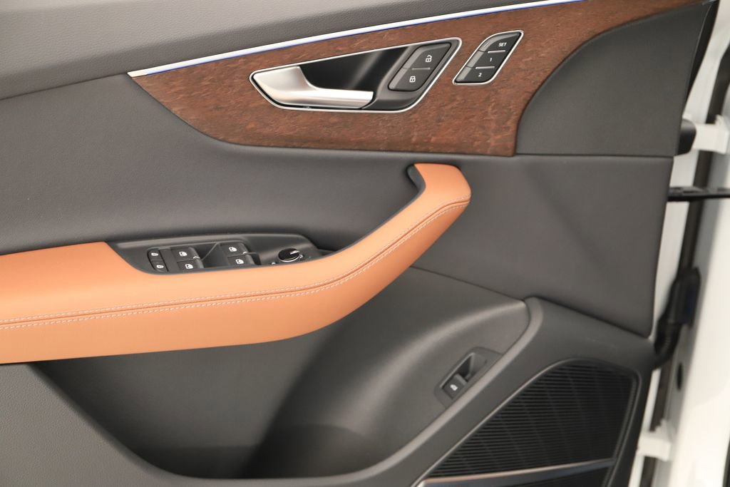 New 2026 Audi Q7 3.0T Premium Plus AWD/4WD image 23