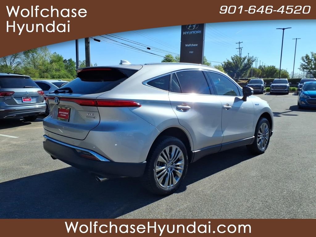 Used 2021 Toyota Venza XLE w/ Carpet Mat Package (TMS) AWD/4WD image 5