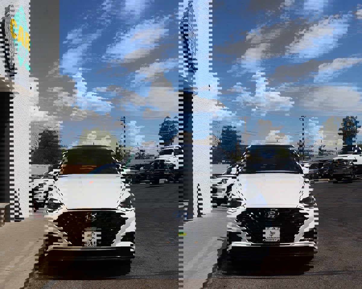 Used 2022 Hyundai Sonata SEL w/ Convenience Package FWD image 16