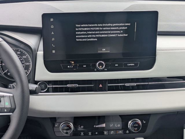 New 2026 Mitsubishi Outlander SE FWD image 18