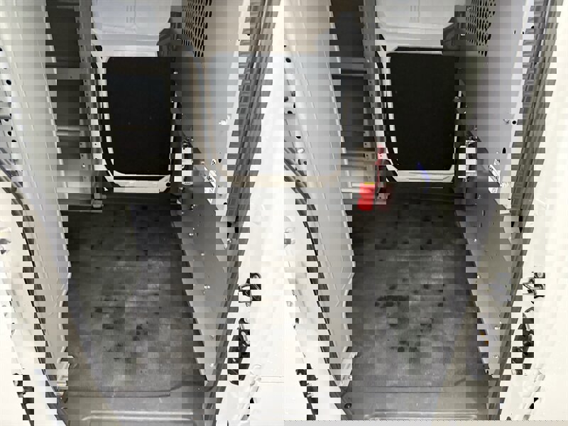 Used 2017 Nissan NV200 SV image 21