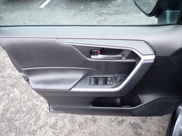 Used 2024 Toyota RAV4 XLE image 20