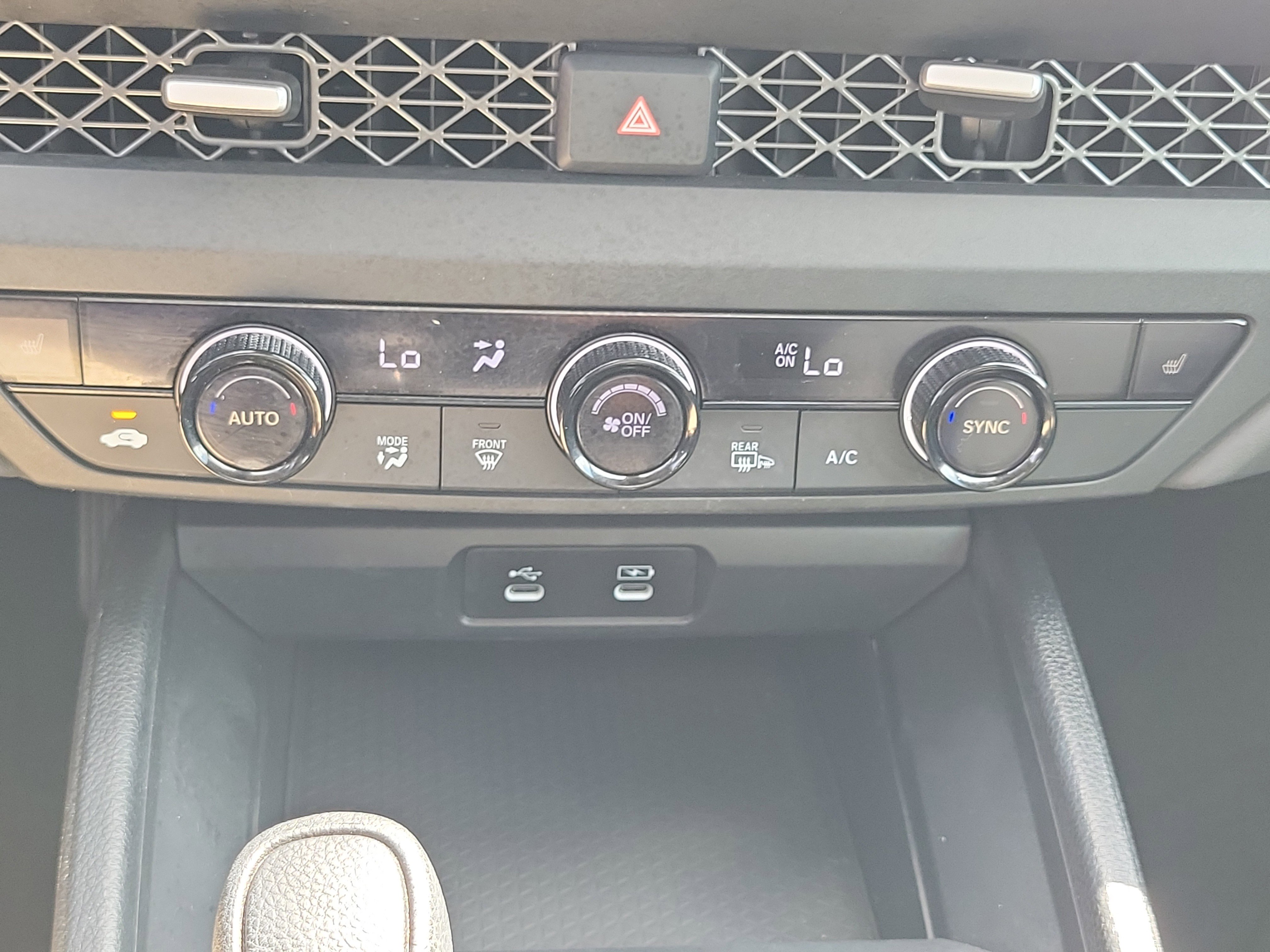 Used 2023 Honda Accord EX image 28