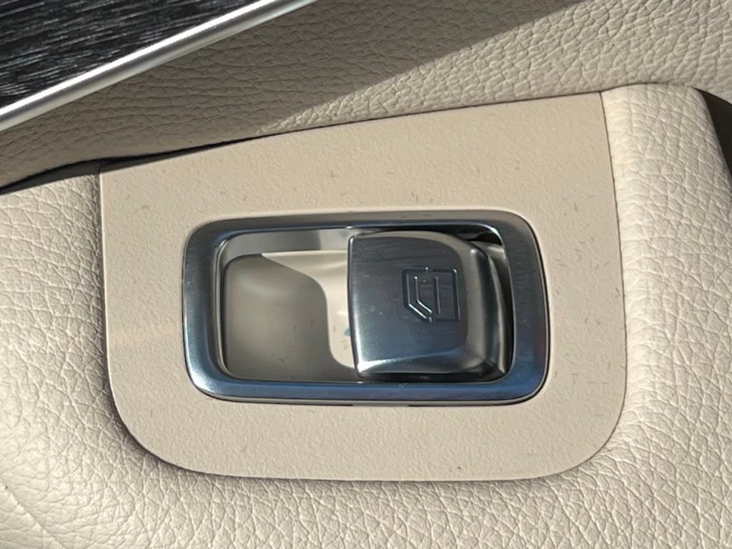 Certified 2023 Mercedes-Benz GLC 300 4MATIC Coupe image 39