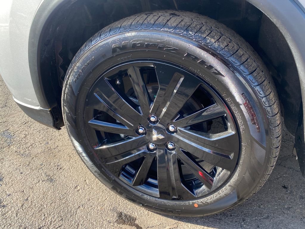 Used 2025 Mitsubishi Outlander Sport ES image 28