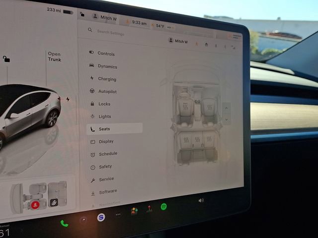 Used 2023 Tesla Model Y Long Range AWD/4WD image 23
