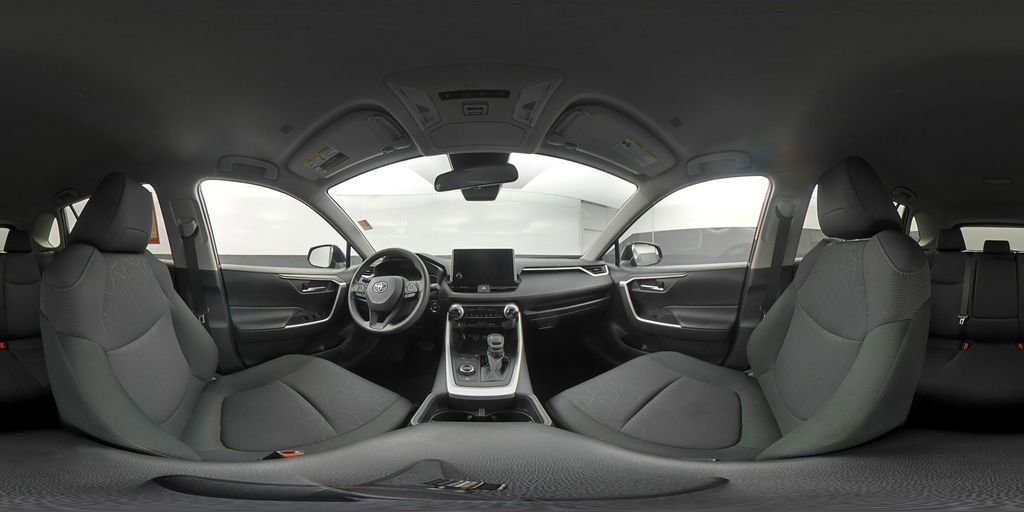 Used 2025 Toyota RAV4 XLE image 11