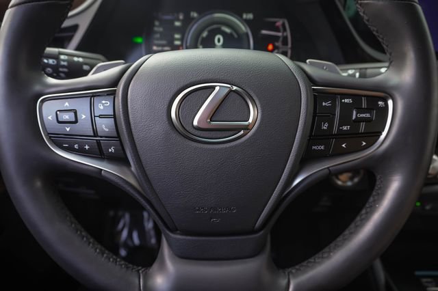 Certified 2023 Lexus ES 300h w/ Premium Package FWD image 13