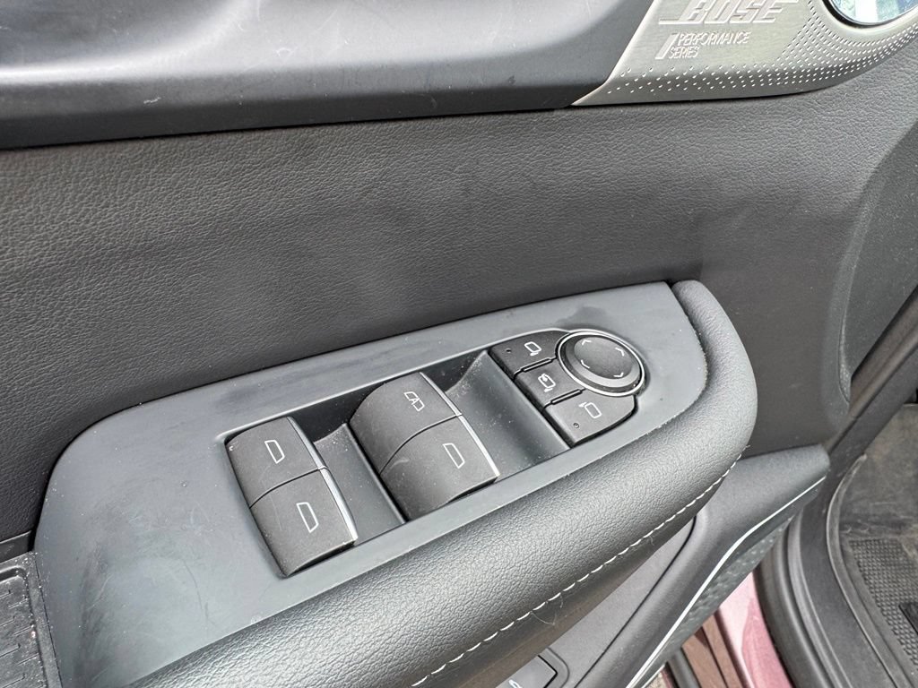 Certified 2025 Buick Enclave Avenir w/ LPO, Floor Liner Package FWD image 13