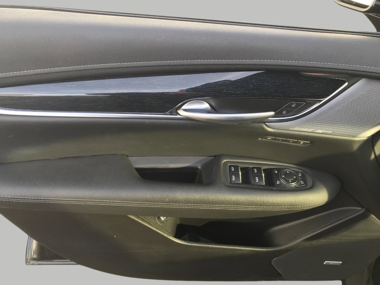 Certified 2025 Cadillac XT5 Premium Luxury image 29