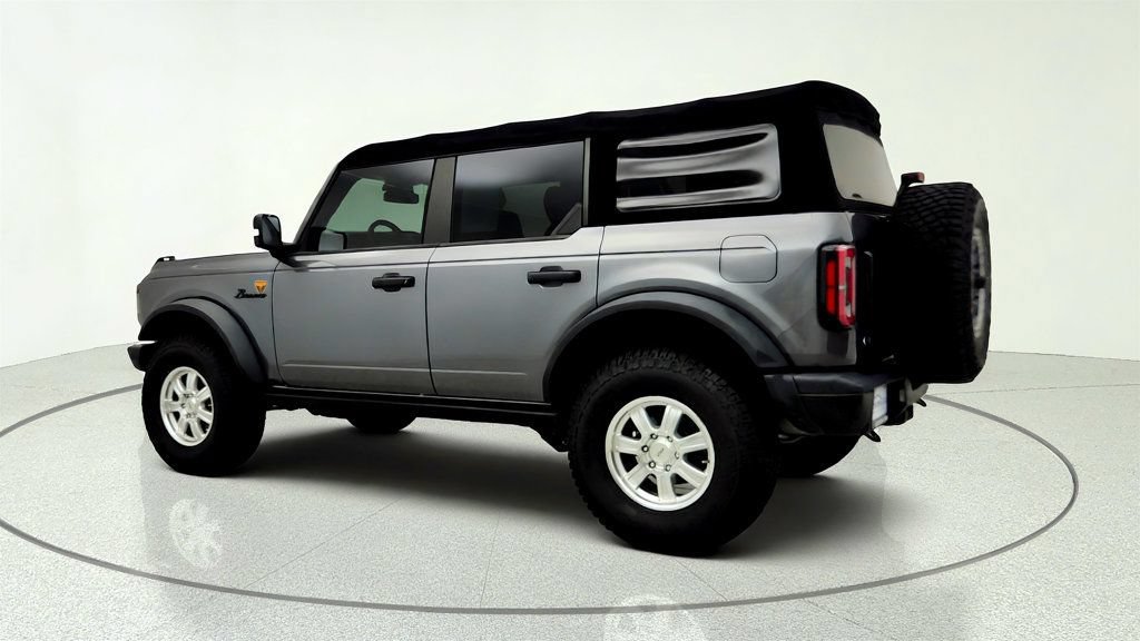 Used 2022 Ford Bronco Badlands AWD/4WD image 7