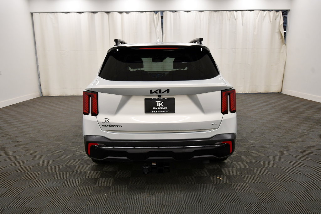 Certified 2026 Kia Sorento SX AWD/4WD image 6