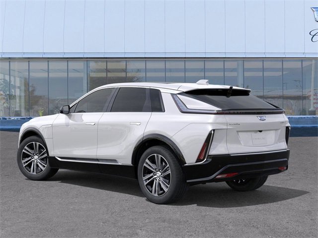 New 2025 Cadillac Lyriq Luxury image 3